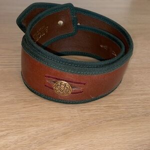 Axcess genuine leather belt size medium